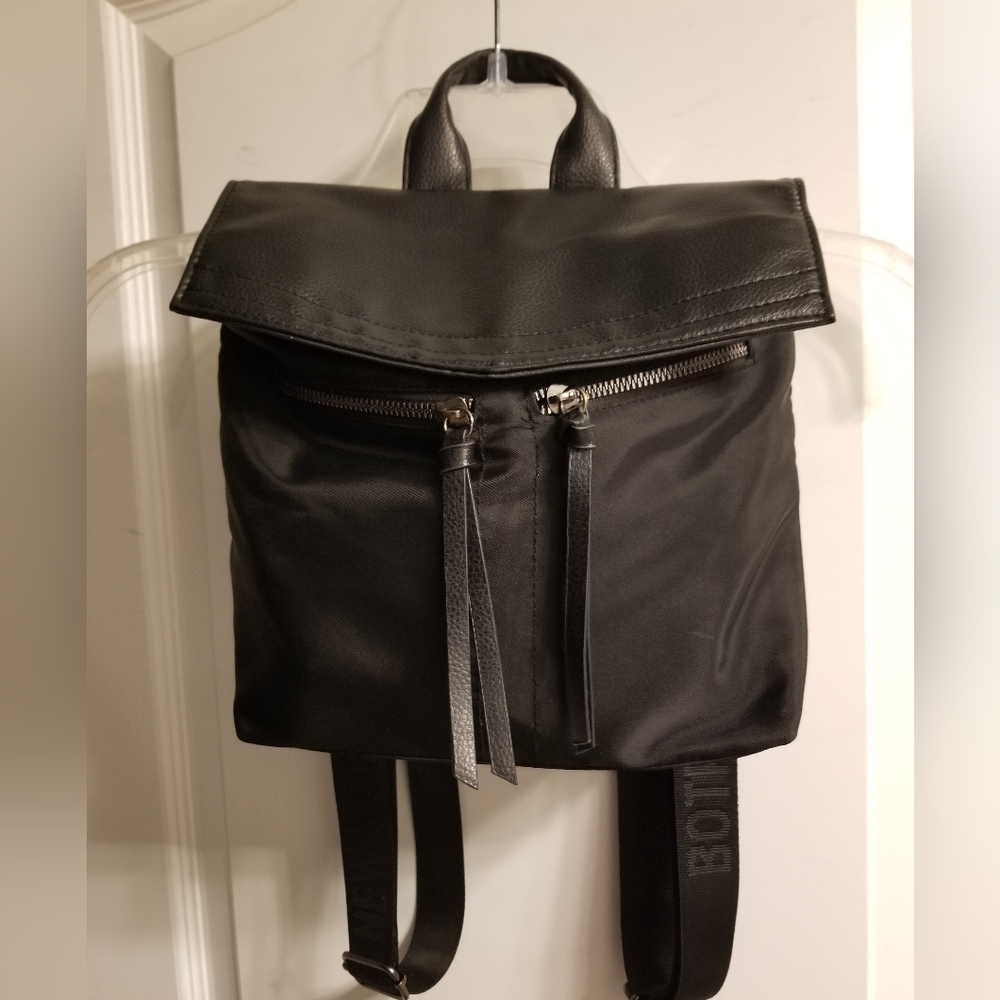 Botkier backpack - Picture 2 of 11